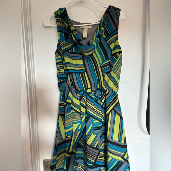 Banana Republic Dress size 2, excellent condition, only used twice. - Picture 1 of 3